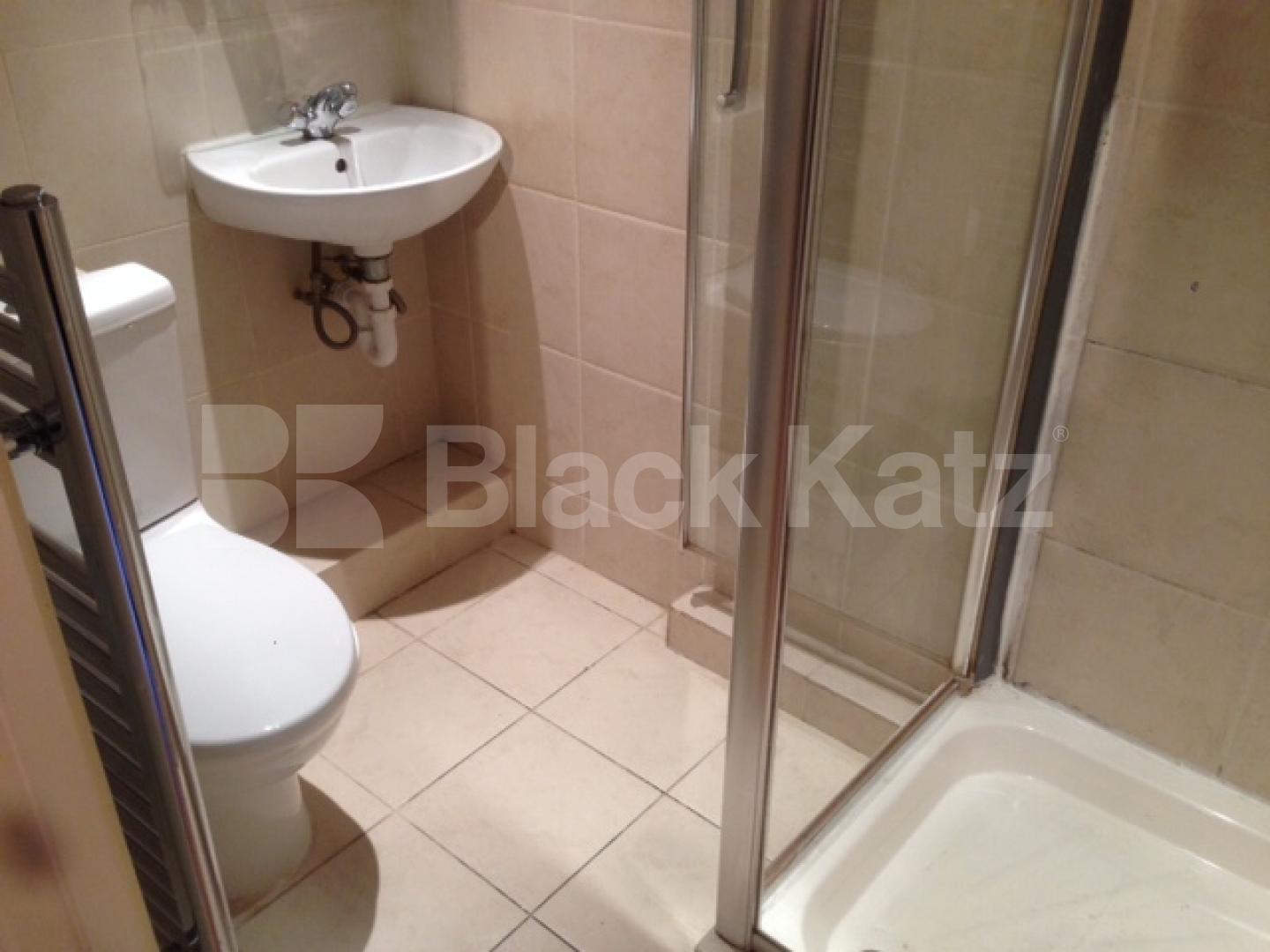 			New Instruction, Studio Apartment, 1 bath, 1 reception Studio			 Greville Street , Hatton Garden/ Farringdon/Holborn